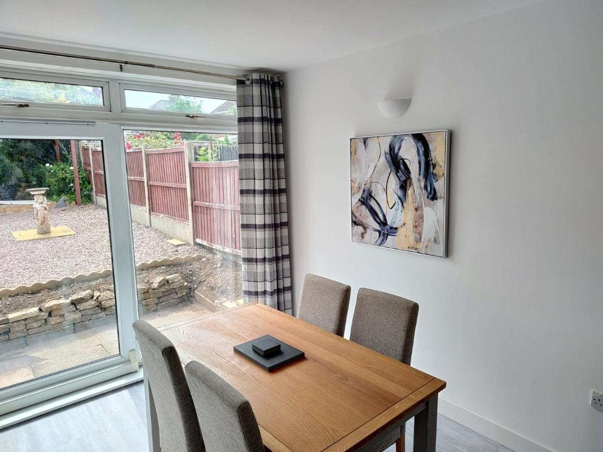 Wavertree Drive 3 Bed Contractor Home In Leicester Eksteriør billede